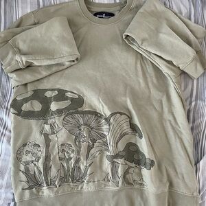 Mushroom Graphic Crewneck Sweater - Green